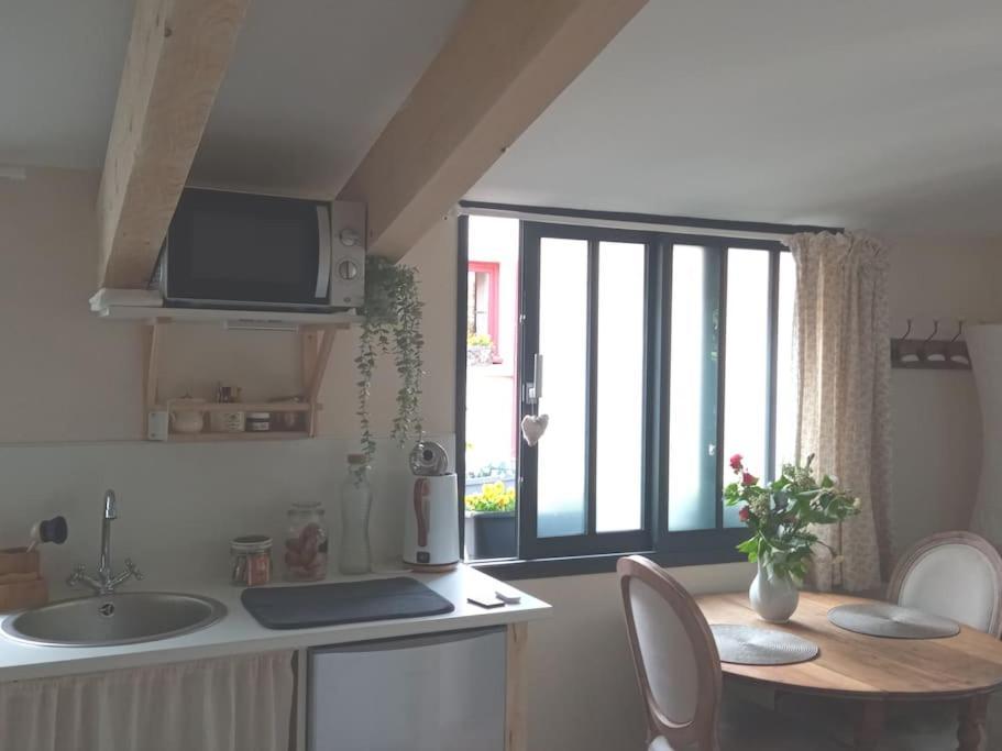 Appartement L'atelier Des Reves Un Moment Magique Prive Beaune (Cote d'Or)